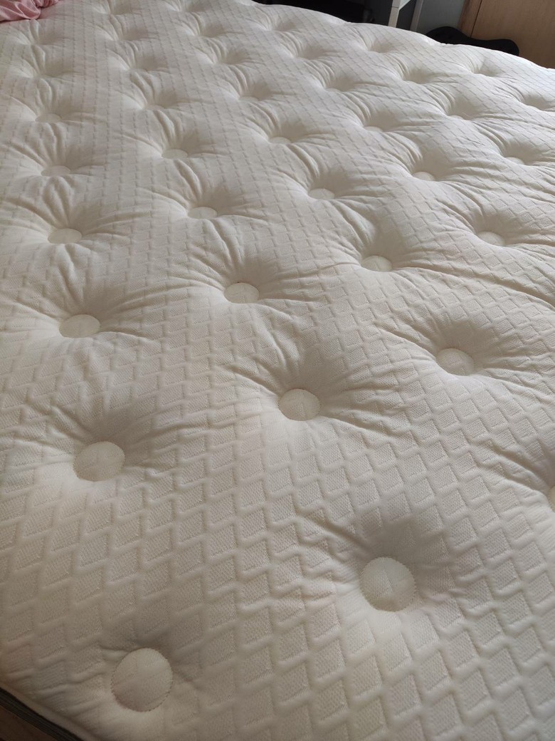 雲朵 NAGUE Simmons Beautyrest Hospitality Plush 購買心得