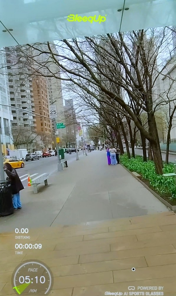 [分享] YT 看到的通勤用 AI 運動眼鏡 台灣有代理會直接買單
