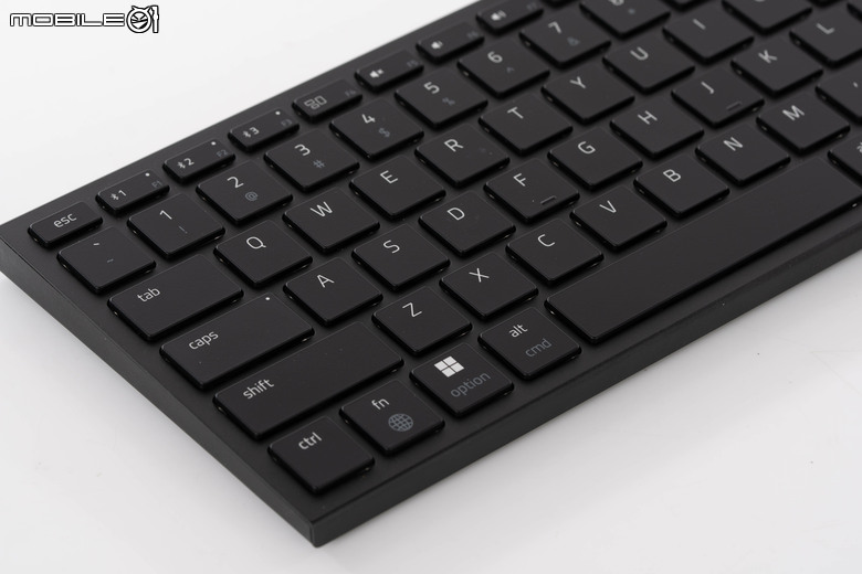 RAZER JORO 攜帶式遊戲鍵盤/BASILISK MOBILE 滑鼠開箱體驗 提供行動遊戲玩家更好的輸入操作選擇