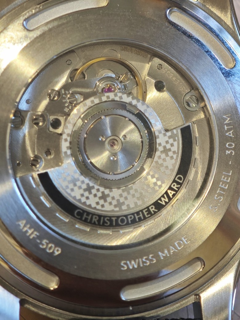 【開箱】CW C60 Trident GMT 黑44mm之 我只是想算一下關稅，然後它就自己跑到我家來了… :(