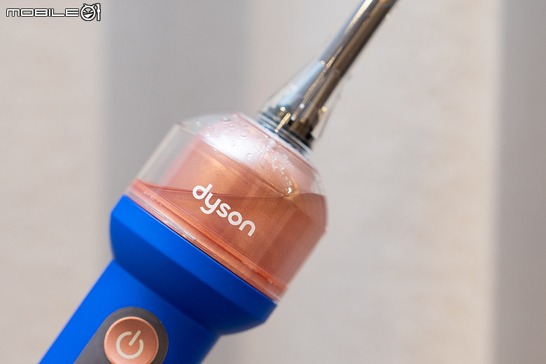 Dyson CameraJet 微鏡噴射電動牙刷登場｜牙刷也有鏡頭＋AI，還能自動噴射漱口水！高單價挑戰旗艦潔牙市場