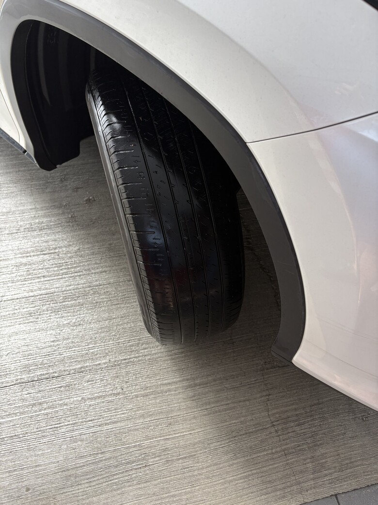 點我看大圖 Bridgestone ALENZA LX100 台製心得|RX300輪胎怎麼選?