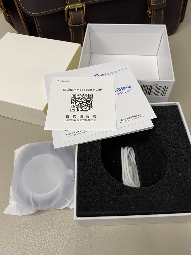 入手了Megadap M2RF,我的手動鏡也能在R8上自動對焦了!!