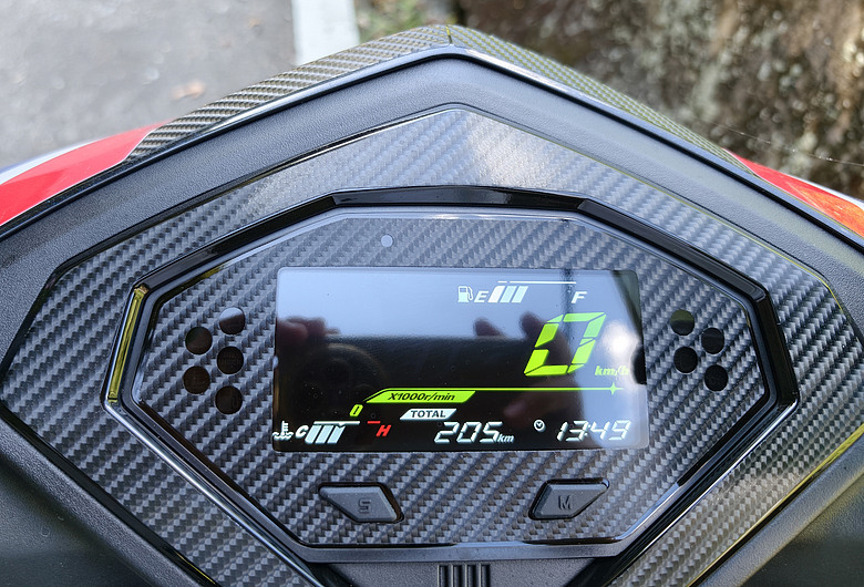 【新車心得】SYM 二代 JET SL+ 新車開箱+一日雙北訓車油耗實測分享