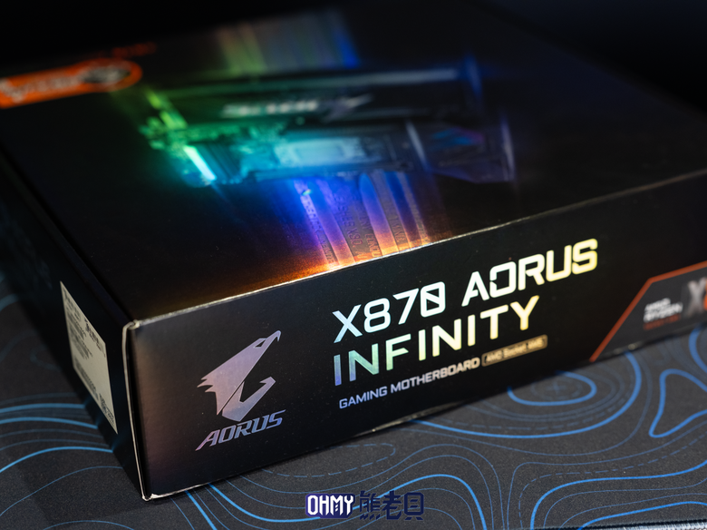 40週年超頻特仕板 技嘉 X870 AORUS INFINITY