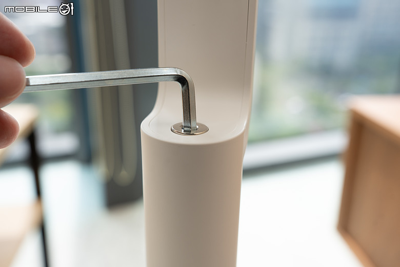 小米米家智慧 DC 超薄電風扇 Pro 開箱實測｜8.7cm 超薄機身、Type-C 供電更方便，從臥室吹到露營都能用