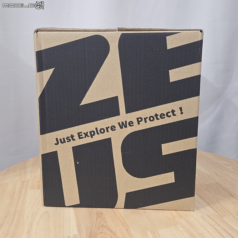 點我看大圖 【開箱】ZEUS 瑞獅 ZS-613H 可拆卸式面甲 ,全罩、3/4任意切換!