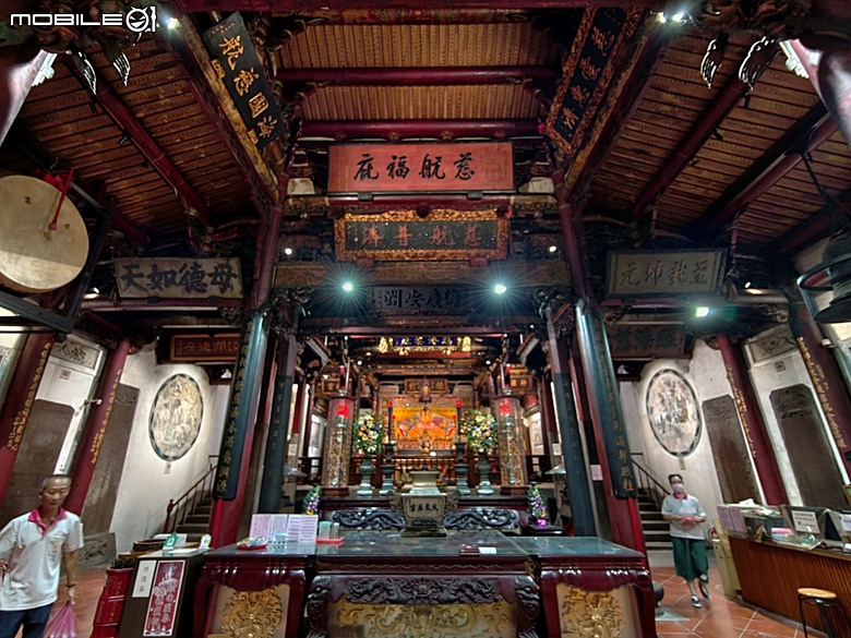 赤崁樓、祀典武廟、祀典大天后宮、開基靈祐宮、開基天后宮…,還有阿江炒鱔魚與成功路米糕 — 臺南市區國定古蹟之一夜遊不完