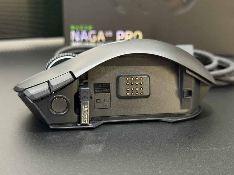 【開箱｜心得】三側板隨心更換，多達23顆自定義按鍵｜Razer Naga V3 Pro