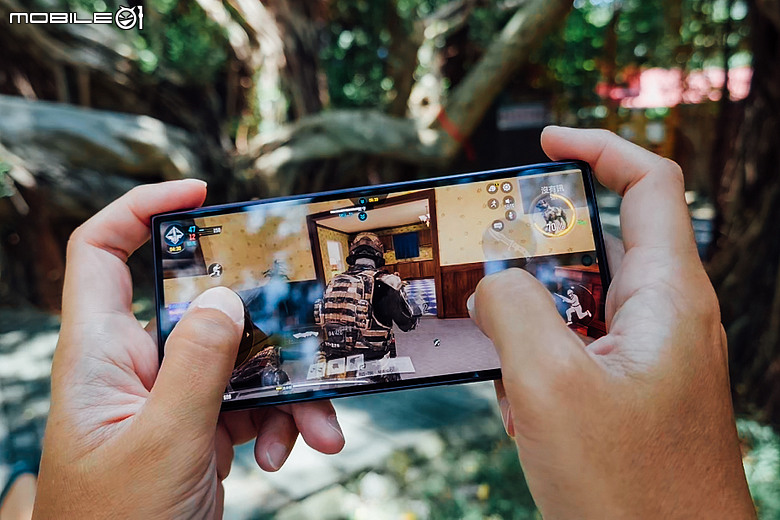 Samsung Galaxy Z Fold8 Ultra 評測報告｜輕薄手感與極致多工的完美平衡！