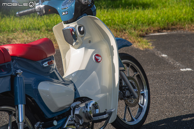 點我看大圖 HONDA SuperCub C125試駕|絕對優雅,絕對與世無爭
