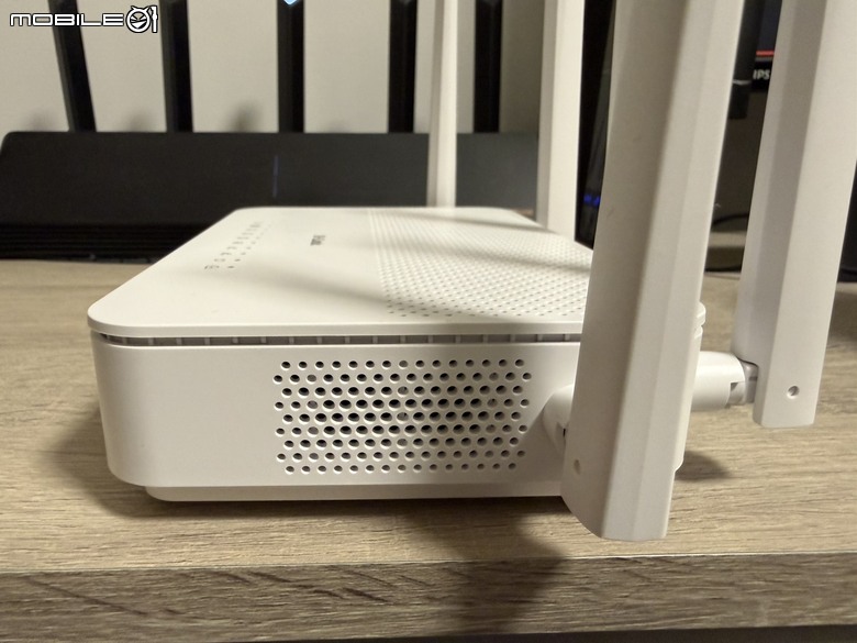 D-Link C36 BE3600 Wi-Fi 7 無線路由器開箱分享