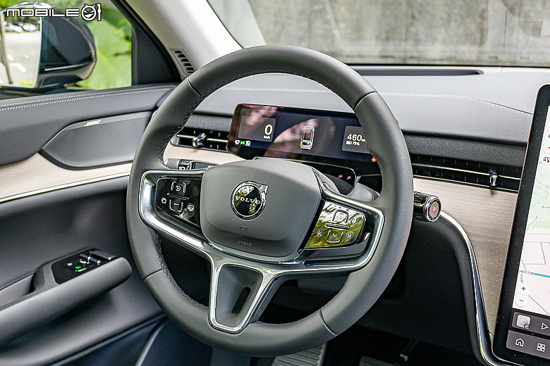 Volvo EX90 試駕|以北歐氛圍重新定義旗艦,引領品牌邁入新世紀的純電七人休旅!