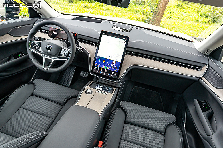 Volvo EX90 試駕|以北歐氛圍重新定義旗艦,引領品牌邁入新世紀的純電七人休旅!