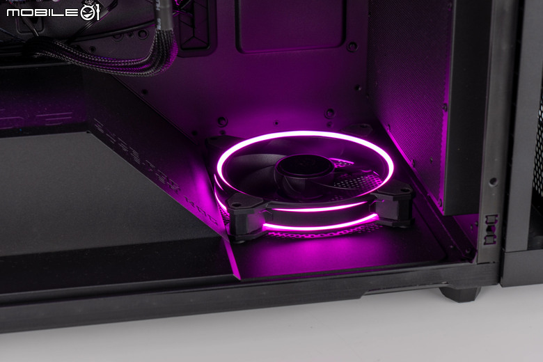 ROG G1000 電競桌機開箱 以獨特 AniMe Holo 投影燈效搭配優秀散熱設計的旗艦 PC