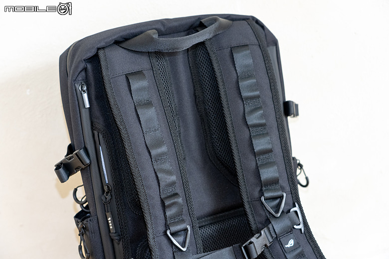 電競信仰×低調機能！ROG Archer Messenger 14 / Backpack 16 開箱