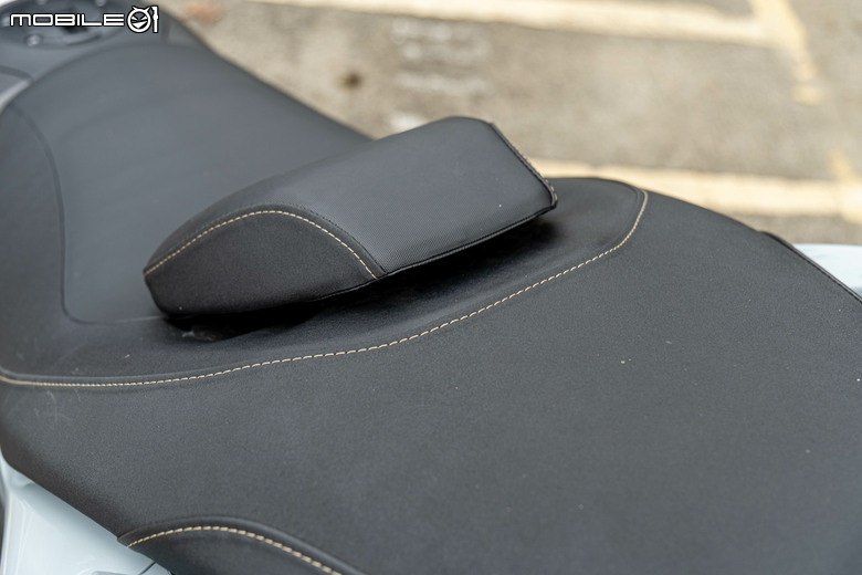 YAMAHA TMAX 560 TECH MAX 試駕｜羊皇無須多言，無可取代的王者