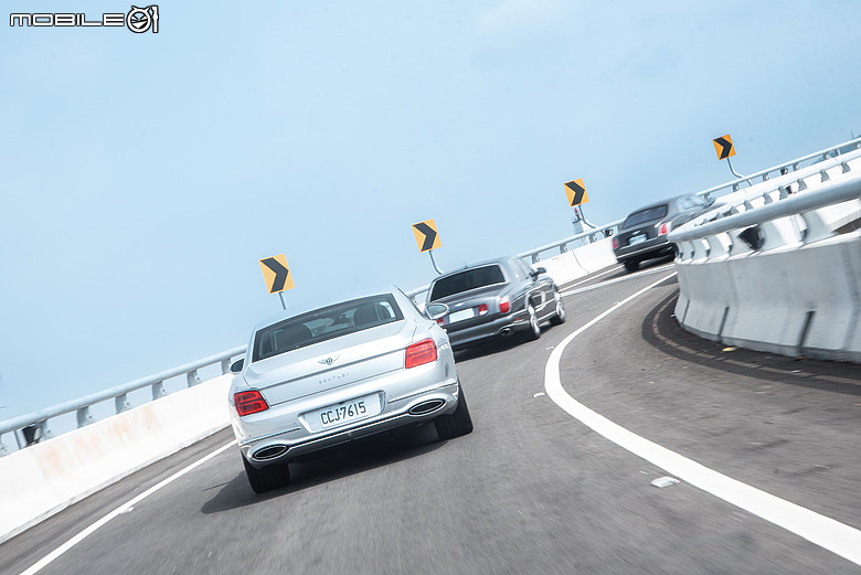 老派機械與電氣化時代的相遇｜Bentley Arnage T與Flying Spur Hybrid