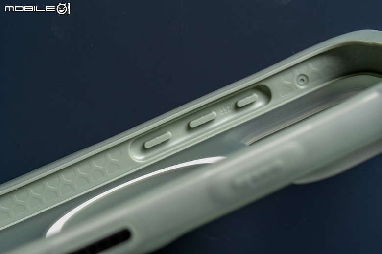 犀牛盾 iPhone 18 Pro AirX 極致氣墊緩衝手機殼開箱 太空級防護極致保護力 舊殼換新殼折 0