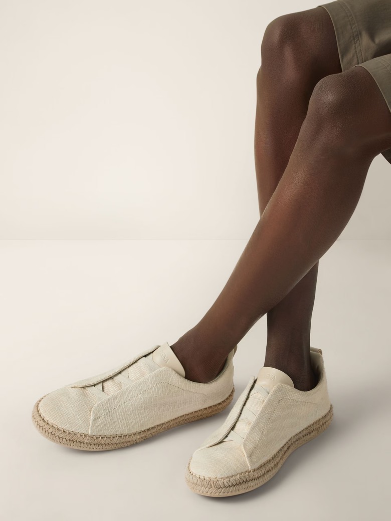 點我看大圖 懶人鞋:Zegna Triple Stitch vs. Berluti Fast Track Slip On