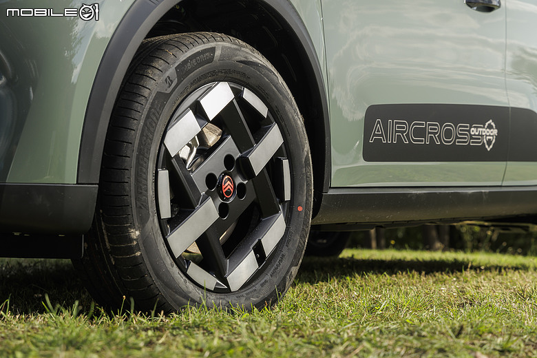 【海外新訊】Citroen針對C3、C3 Aircross、Ami推出OUTDOOR系列,為內外觀注入更鮮明的戶外風格!
