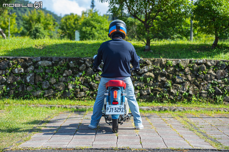 點我看大圖 HONDA SuperCub C125試駕|絕對優雅,絕對與世無爭
