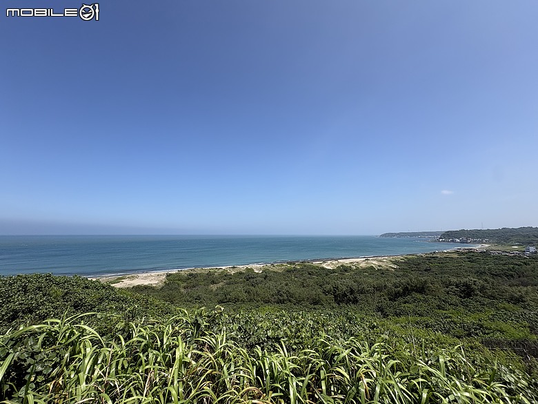 【北海岸親子踏青】走到台灣最北端上了一堂戶外課｜富貴角公園、老梅迷宮、綠石槽與富貴角燈塔