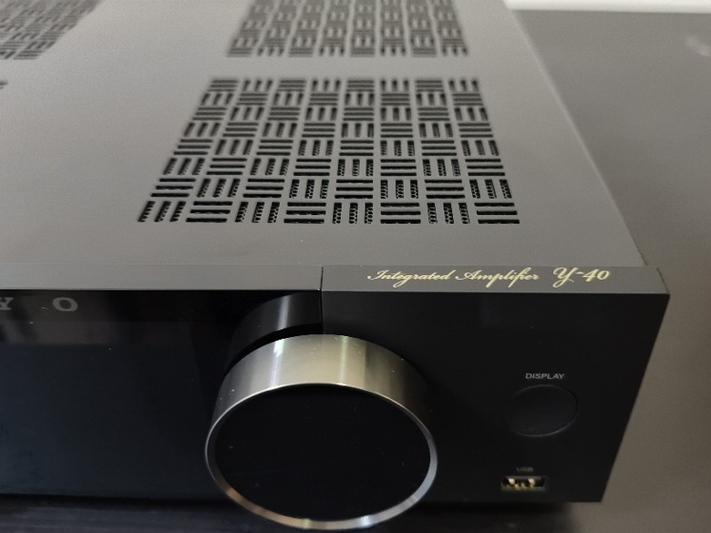 【心得】ONKYO MUSE Y-40 & BEST VOX M3 — 極簡美聲組合