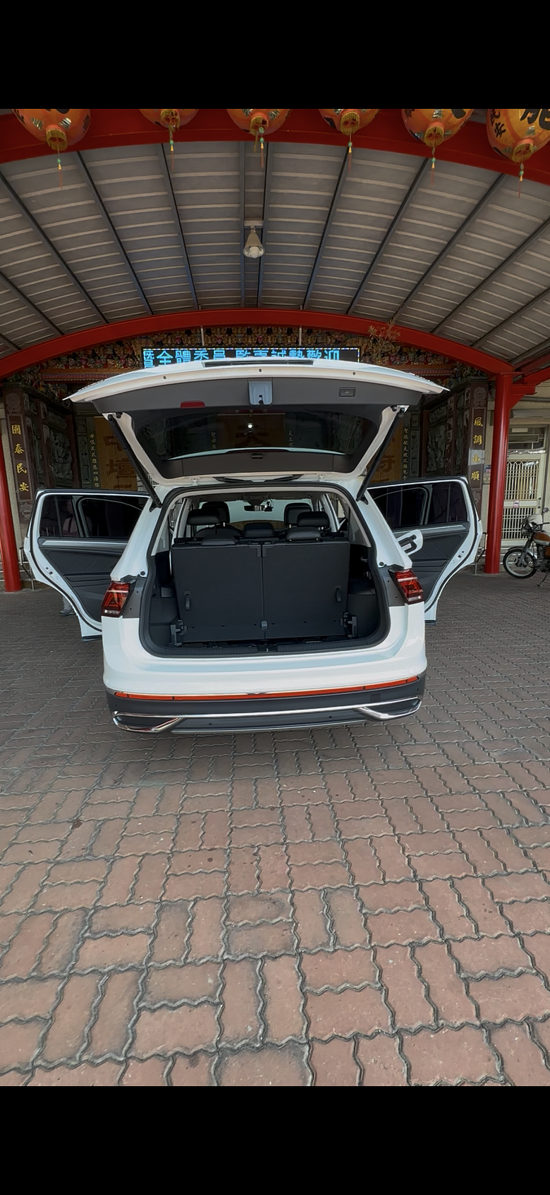 購入快一年里程2萬公里的2024 Tiguan Allspace 330 TSI Elegance Premium