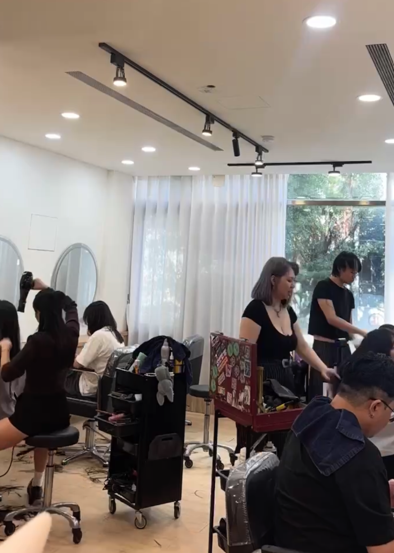 〖分享〗台北中山區護髮分享|角蛋白護髮受損髮前後對比