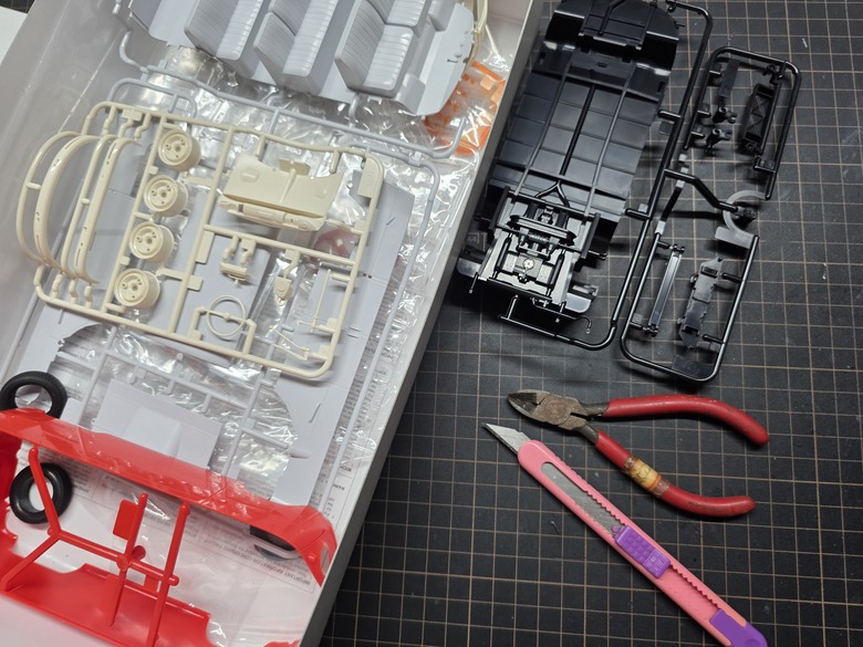 【模型樣品製作】TAMIYA NEW 1/24 Volkswagen Type2 (T1)
