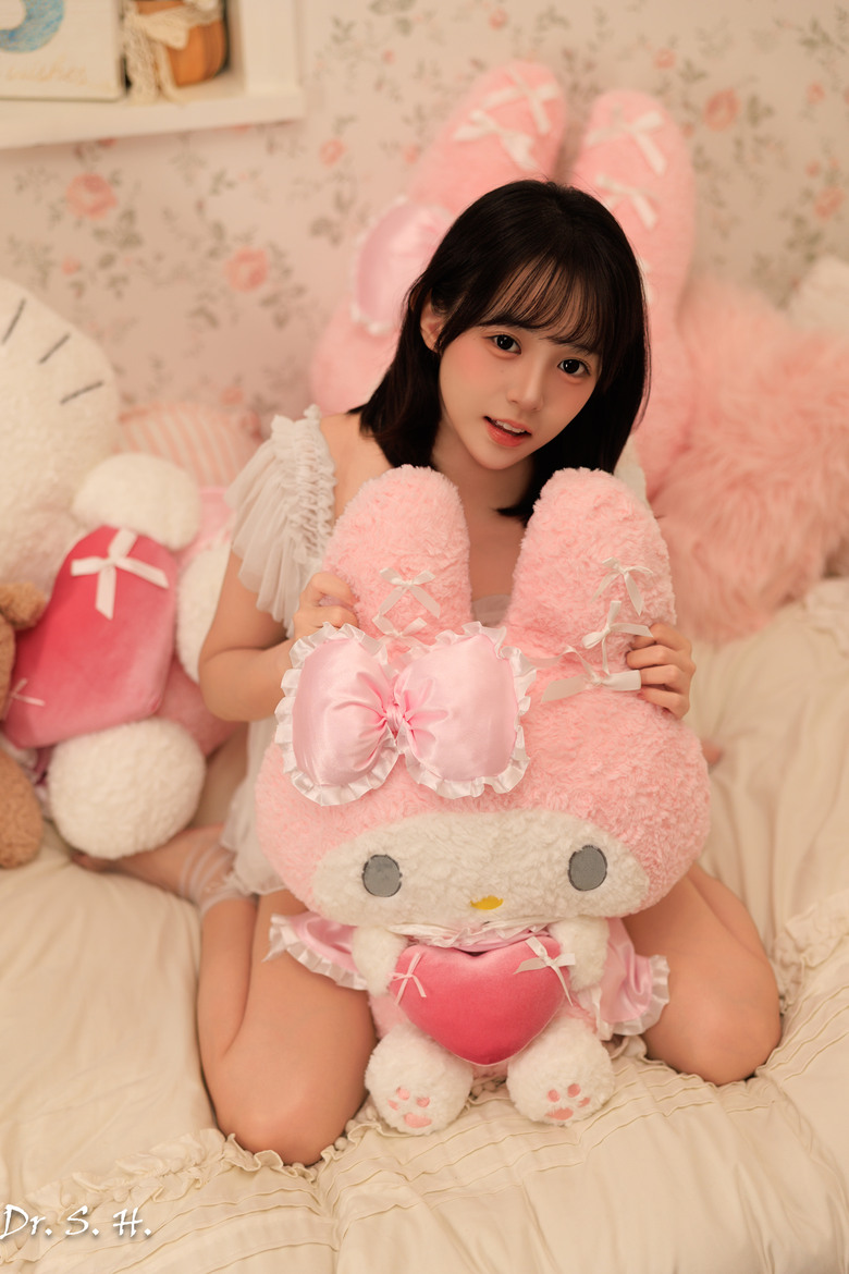 R6V 實戰, 可愛兔系美女