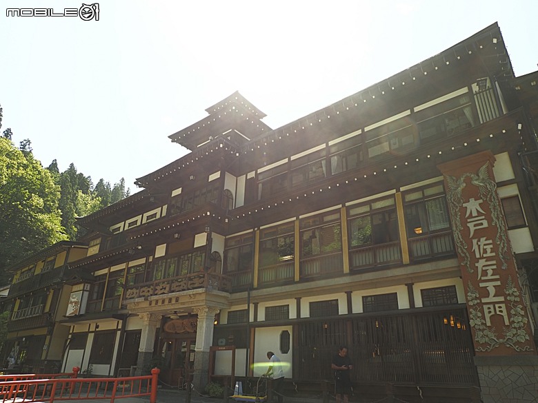 銀山溫泉、寶珠山 立石寺｜山形山寺、将棋むら (株)天童タワー(天童將棋村)、仲野觀光菓樹園採水蜜桃 — 2026夏末日本東北4日員旅之一【山形県篇】