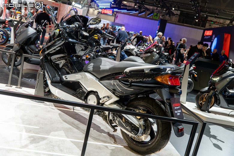 YAMAHA TMAX 560 TECH MAX 試駕｜羊皇無須多言，無可取代的王者
