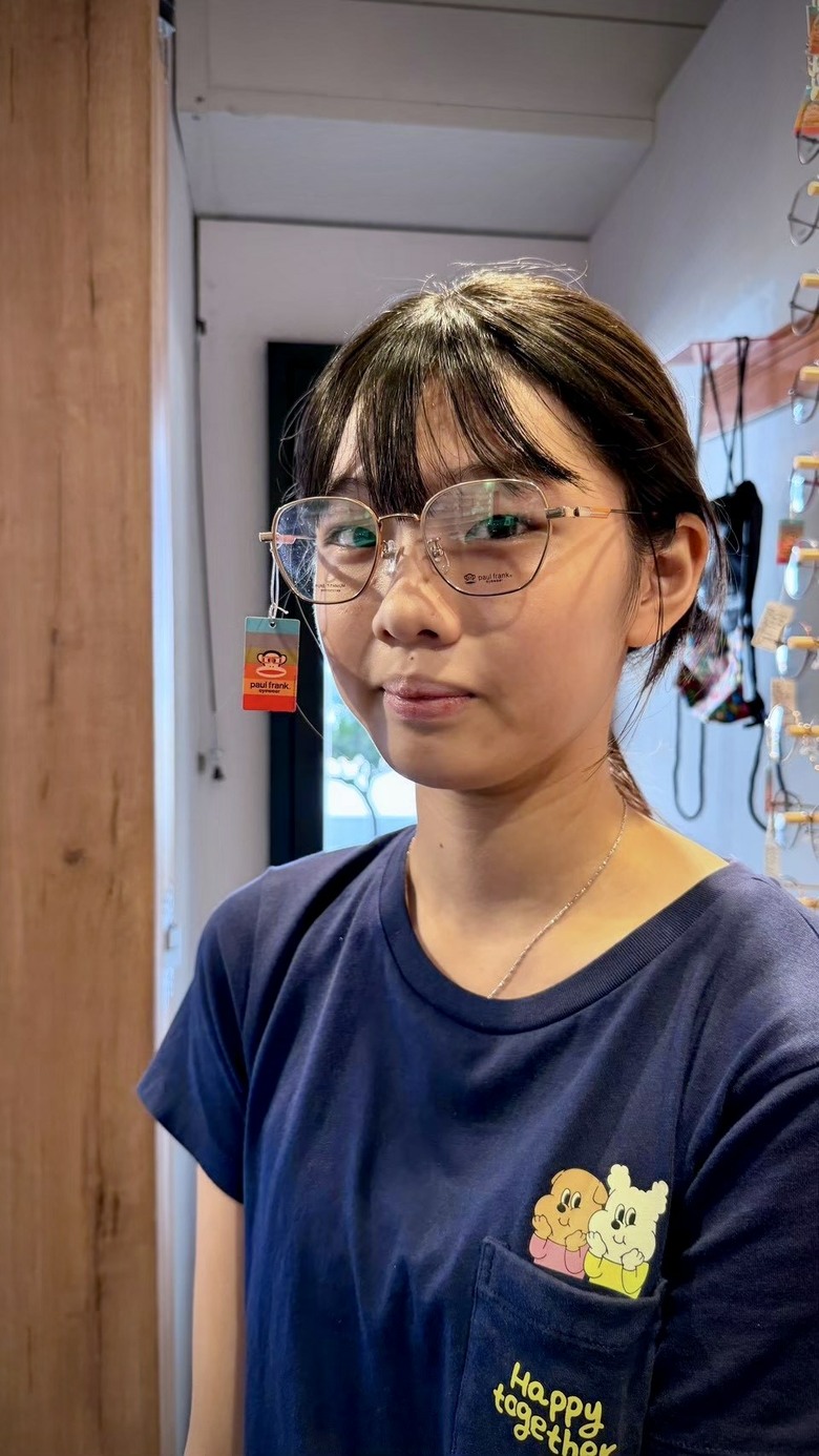 {分享}台南眼鏡店分享|名牌框連鏡片配到好2500元