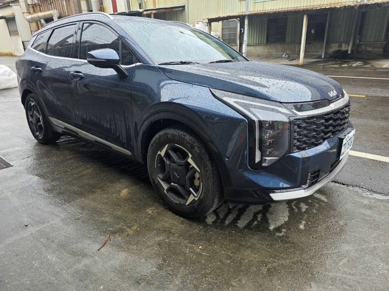 第一次看過RAV4、CR-V後選了Sportage,油電上市再買第二次