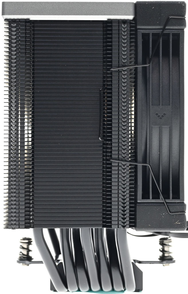點我看大圖 DEEPCOOL九州風神AK700 DIGITAL NYX散熱器開箱