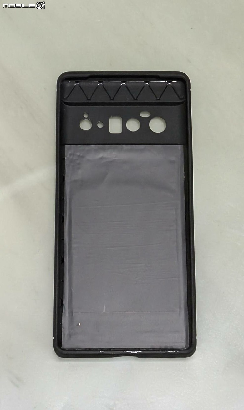 【分享】自改Pixel 6Pro手機殼，增加大面積散熱，0907更新45W快充頭充電、散熱效果。