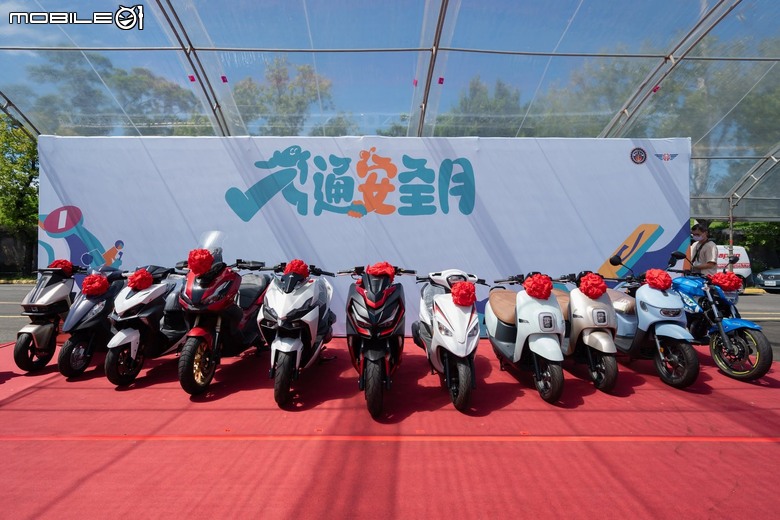 交通安全月響應活動機車族無違規可抽獎，最大獎抽 Honda ADV350 !!