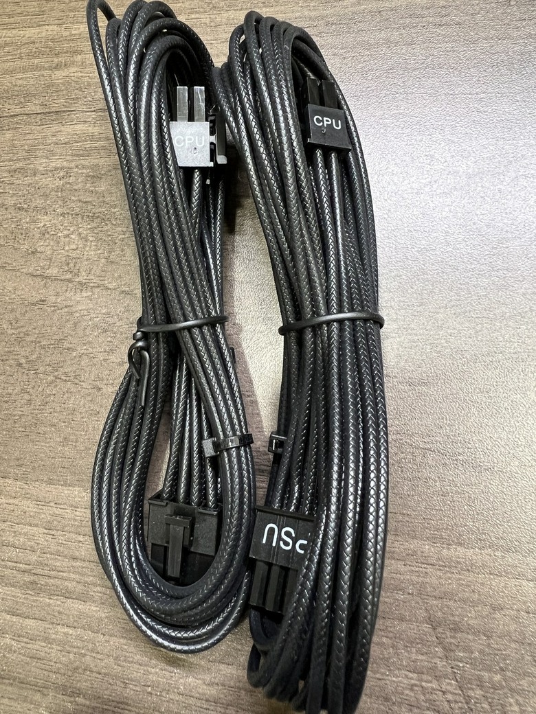 點我看大圖 Epontec MARS 1000W電源 與 Montech TG3玻璃海景機殼開箱