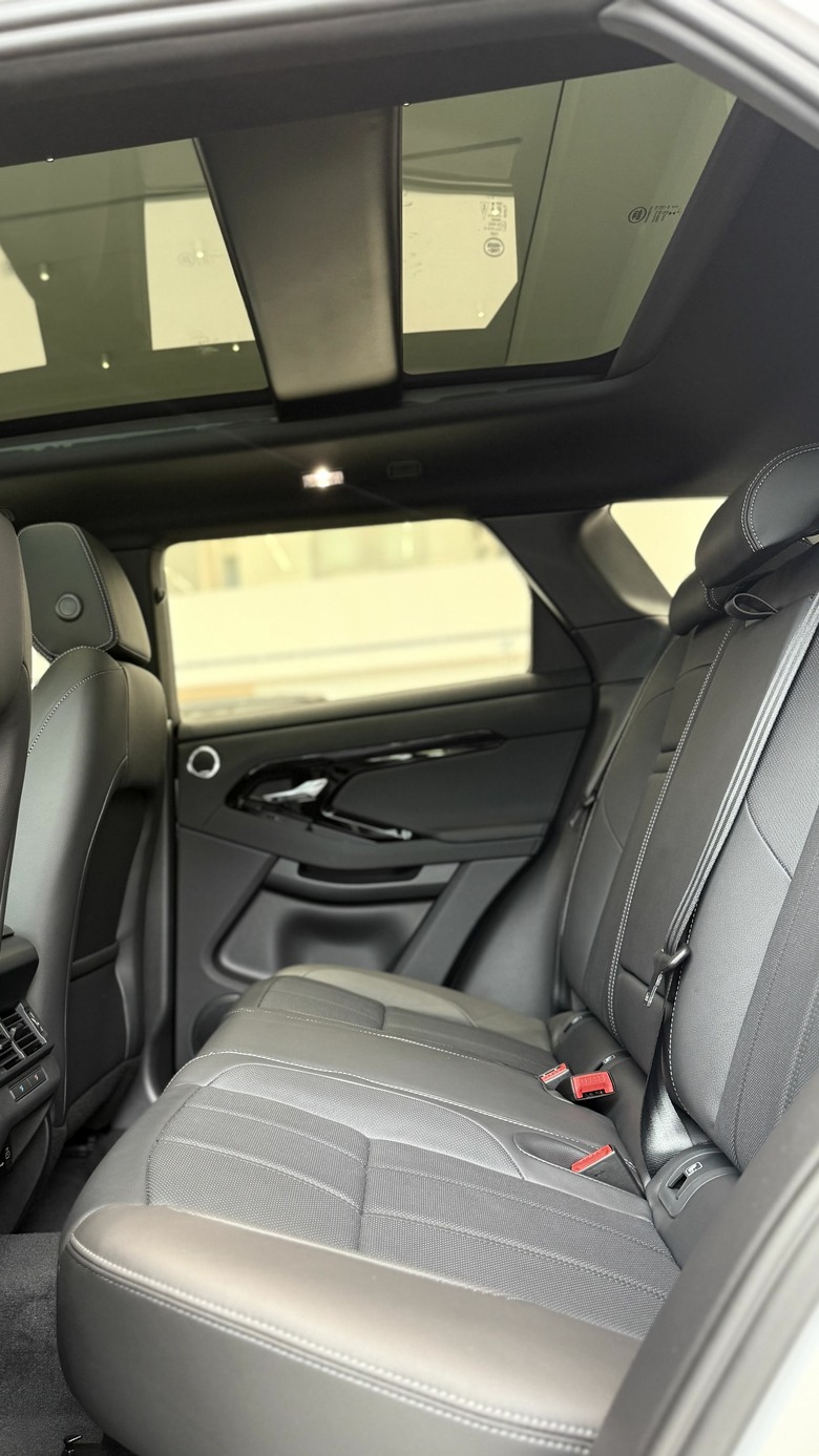 26.75年式，最划算的Evoque進展間囉！P250 Hoxton Edition