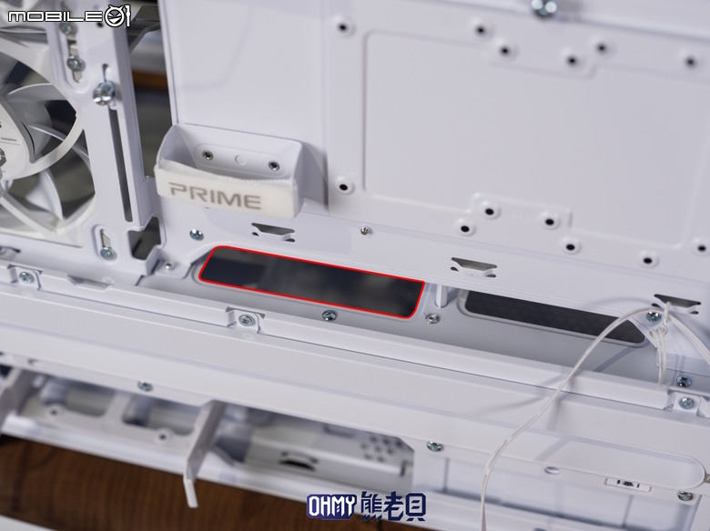 華碩 Prime AP304 ARGB 懸浮感海景機殼