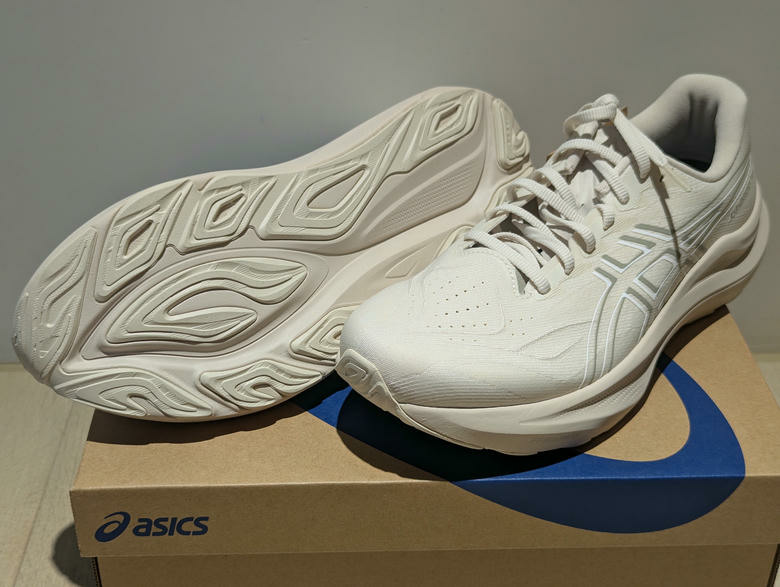 【小氣開箱】ASICS基礎跑鞋GT2000 14代 (中秋烤肉吃多了的贖罪補償)