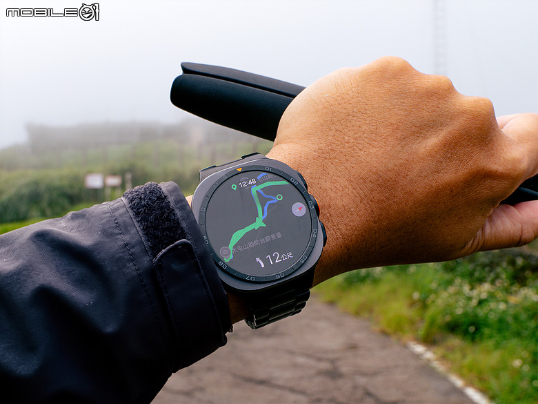 Samsung Galaxy Watch Ultra 2 極限評測|質感百搭、續航翻倍,征服山海的全能旗艦!
