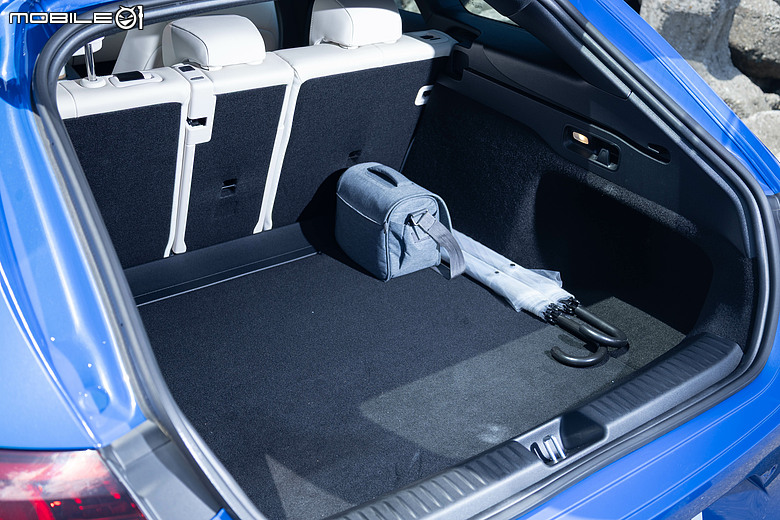 Mercedes-Benz CLA 180 Shooting Brake 油耗測試&試駕|不讓純電專美於前,油電動力也有出色油耗!