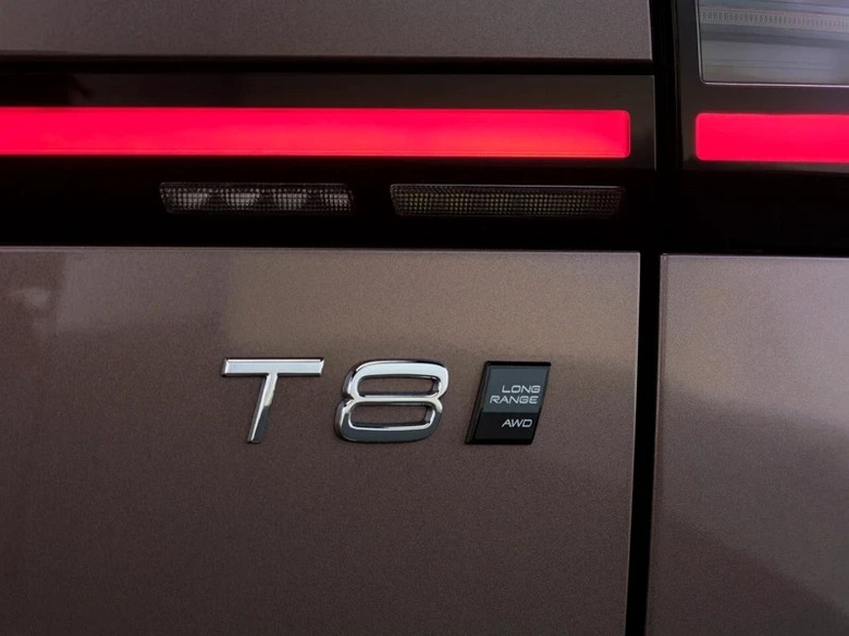 純電續航突破 120 公里！Volvo 再度為 XC60/90 進行改款工程、增插電式油電車型