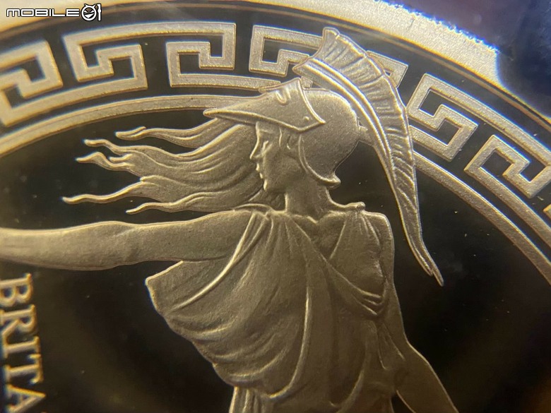 點我看大圖 【分享開箱】2018 Great Britain Royal Mint Britannia Oriental Border 1 oz Proof Gold Coin PF70UC & Silver Coin PF70UC FDI 英國皇家鑄幣廠不列顛女神東方邊境一盎司精鑄金銀幣