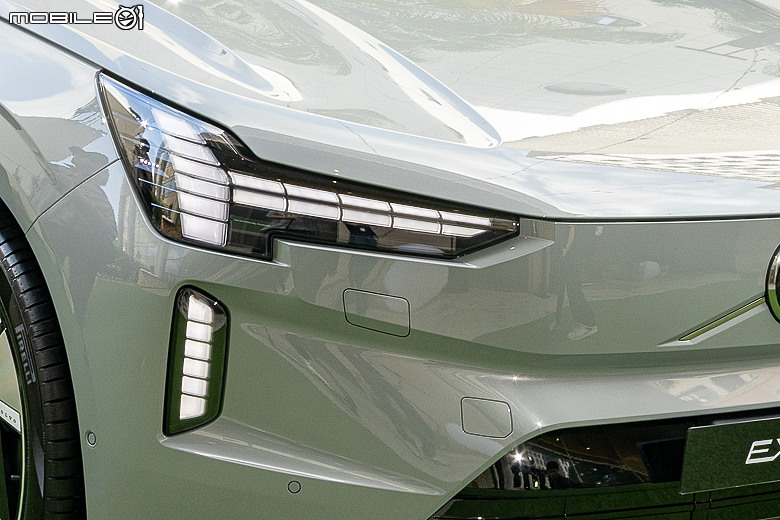 【採訪】Volvo EX90 295 萬元起上市,首月入主 Plus 車型享 3 萬元升級雙前座冷熱通風座椅!