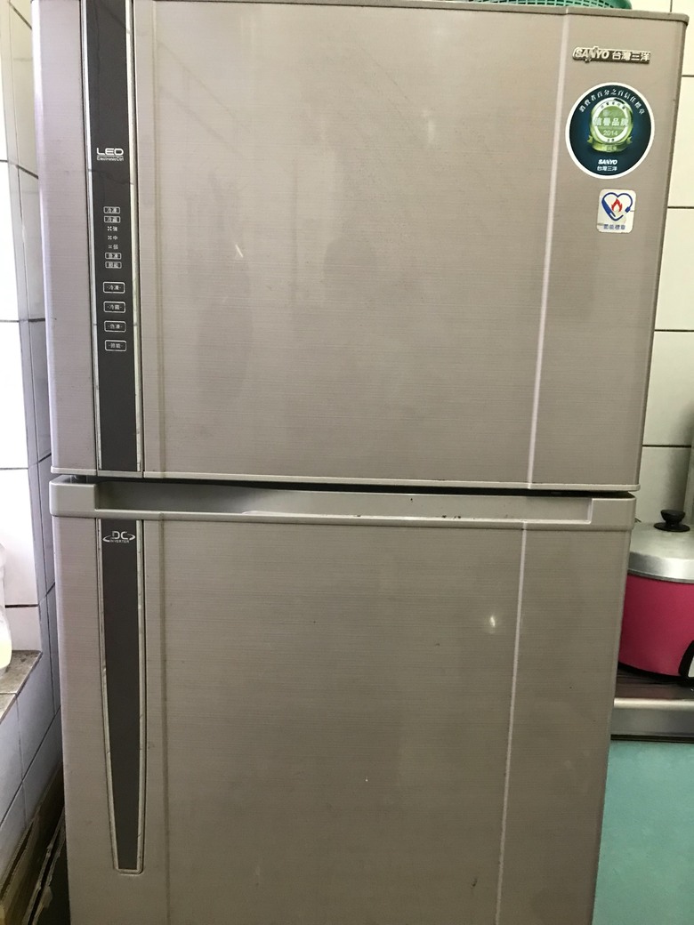 真心的不推：三洋電冰箱 (定頻&變頻) 膠條都出問題