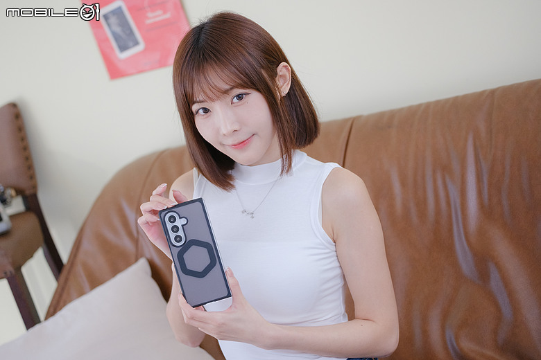 UAG x 三星 Z Fold8 / Fold8 Ultra / Flip8 保護殼｜內建磁吸 360° 支架、軍規輕薄之選！